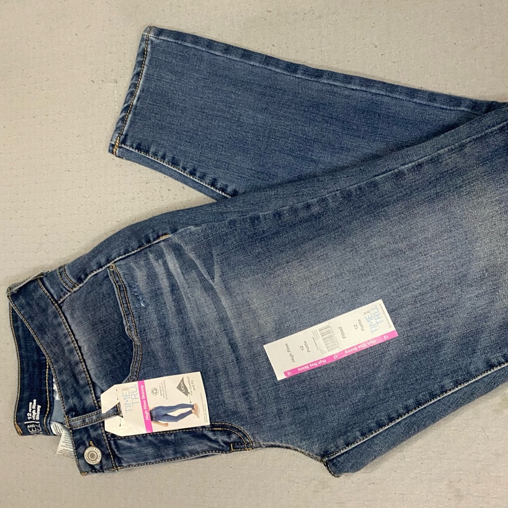 Medium wash petite jeans